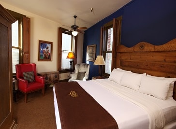Stockyards Hotel in Fort Worth